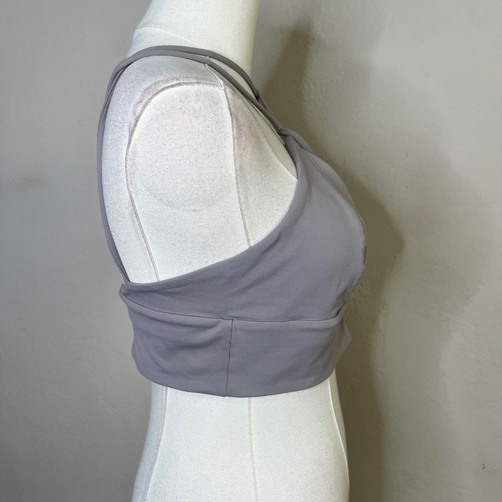 Lululemon Sports Bra Pushing Limits Size 10 Lunar Rock Gray Strappy V-Neck Yoga - Picture 4 of 6
